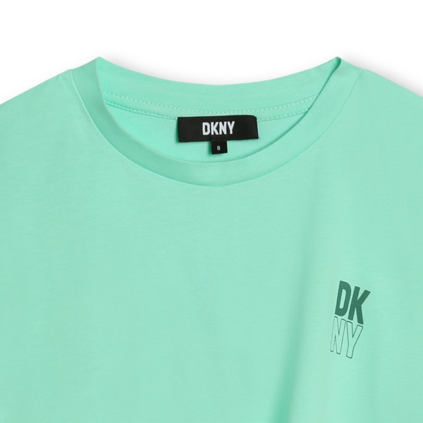 CAMISETA NIÑA TURQUESA DKNY