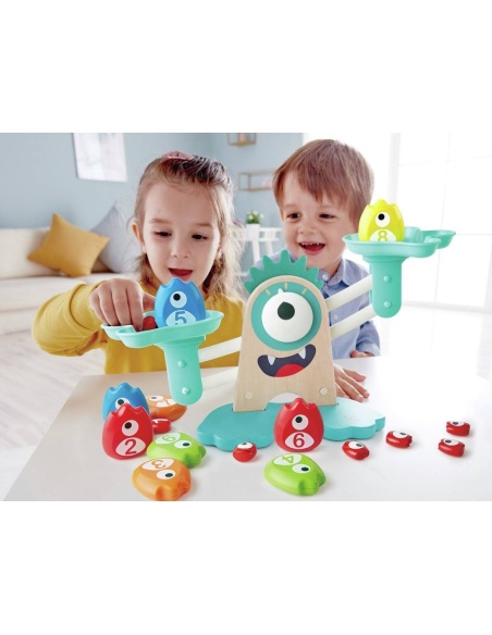 BÁSCULA MATÉMATICA MONSTRUOSA