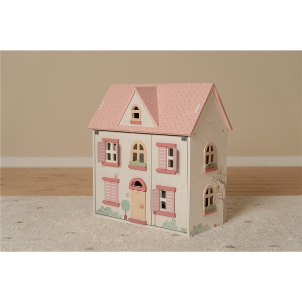 CASA MUÑECAS DE MADERA