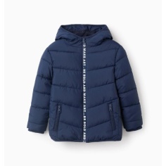 CHAQUETA ALCOCHADA CON CAPUCHA AZUL MARINO