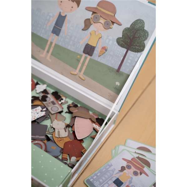 TABLERO MAGNETICO JIM Y ROSA