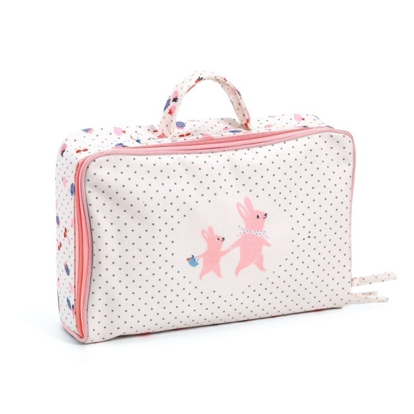 LA MUÑECA VANILLE Y SU MALETA