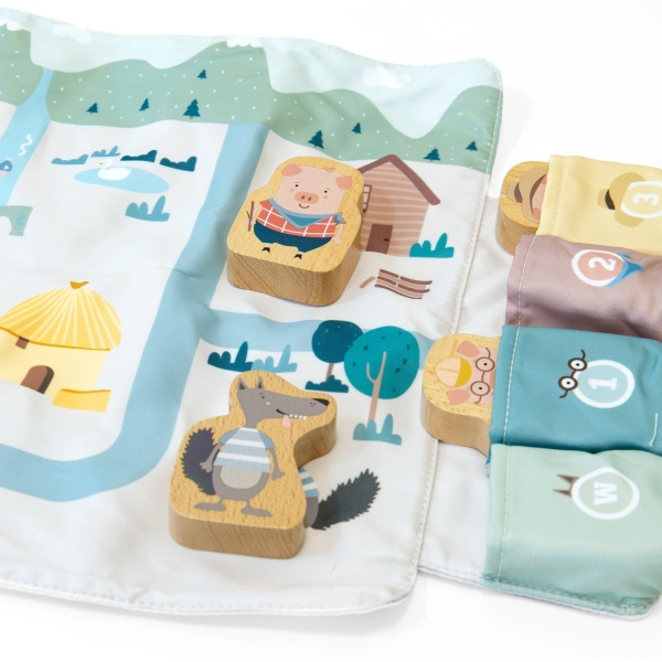 JUEGO MANTEL LOS TRES CERDITOS Y EL LOBO