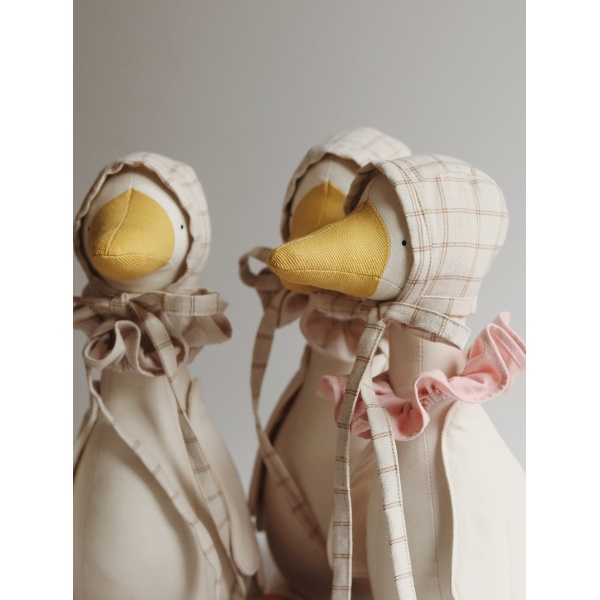 GANSO CON CAPUCHA Y CUELLO QUBASHI