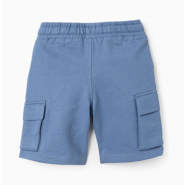 PANTALÓN CORTO CON BOLSILLOS