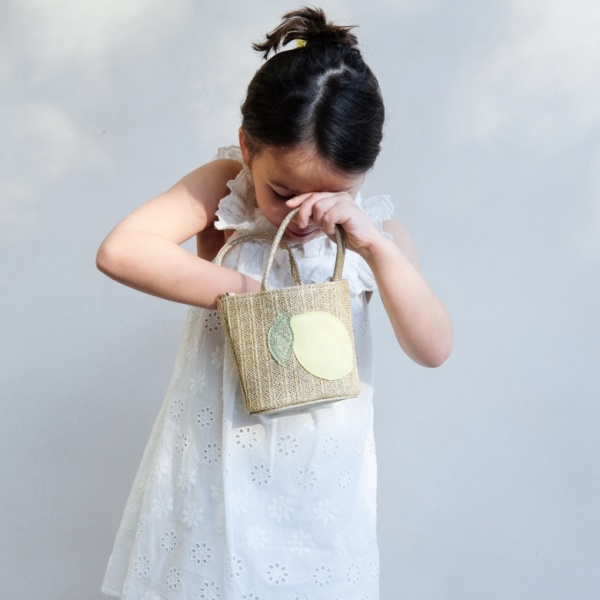 BOLSO DE MIMBRE LIMONES