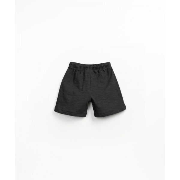 PANTALONES CORTOS CON BOLSILLOS Y CORDÓN AJUSTABLE PLAY UP