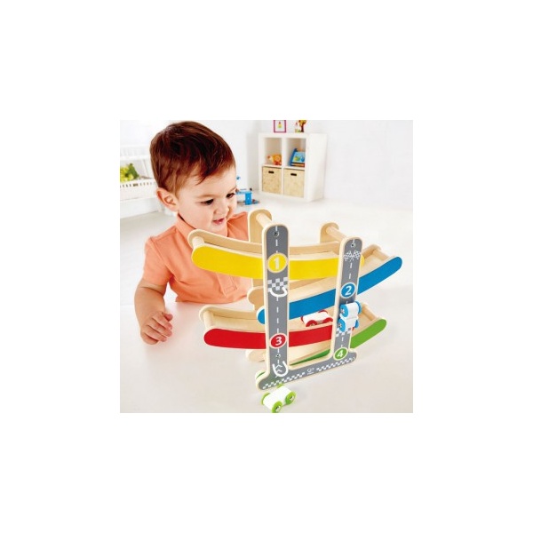 CIRCUITO COCHE DE CARRERAS HAPE