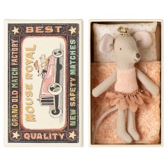 PRINCESA RATÓN HERMANA MENOR