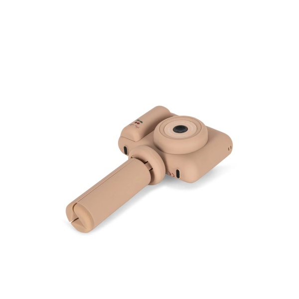 MI PRIMERA CAMARA ROSA KONGES SLOJD