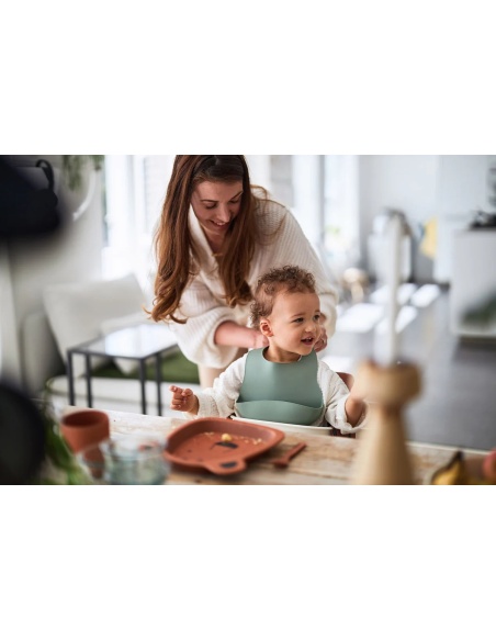 BABERO SILICONA VERDE