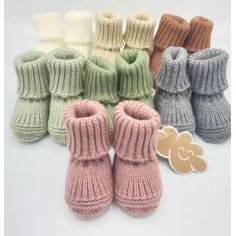 BOTITA PUNTO BEBÉ 6-12 MESES