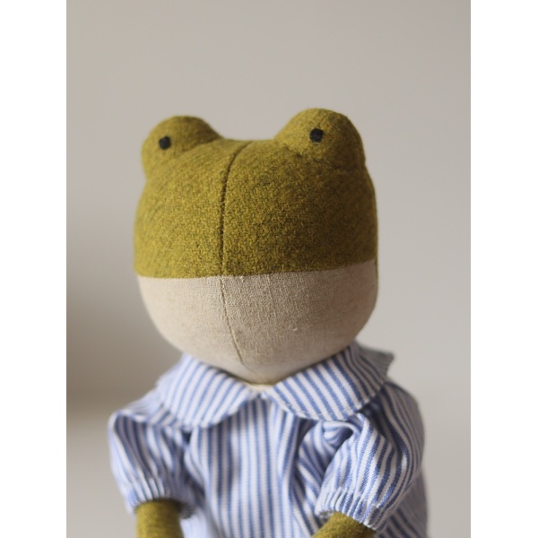FROG DOLL