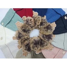 GORRO CON POMPÓN 2-8 AÑOS MONNUAGE