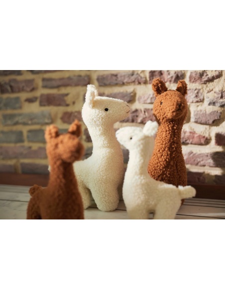 STUFFED ANIMAL LAMA