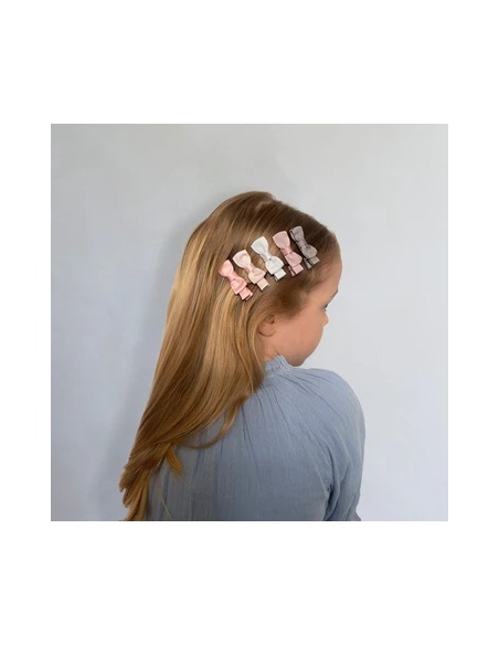 MARTHA BOW SALON CLIPS