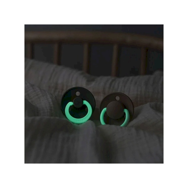 2 CHUPETES NOCTURNOS BIBS VAINILLA - DARK OAK / 6-18 MESES
