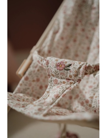 CARRITO PARA MUÑECA FLORES BEIGE